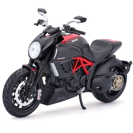 Ducati Ducati Diavel Carbon 2011 - 1:12 - Maisto