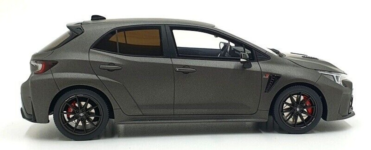 Toyota Toyota Corolla GR Morizo Edition 2022 - 1:18 - Otto Mobile Models Toyota Toyota Corolla GR Morizo Edition 2022 - 1:18 - Otto Mobile Models