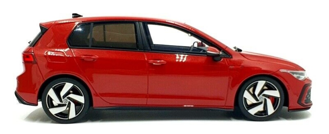 Volkswagen Volkswagen Golf VIII GTi 2021 - 1:18 - Otto Mobile Models Volkswagen Volkswagen Golf VIII GTi 2021 - 1:18 - Otto Mobile Models