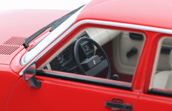 Renault Renault 5 GTL (5 Doors) 1984 - 1:18 - Otto Mobile Models Renault Renault 5 GTL (5 Doors) 1984 - 1:18 - Otto Mobile Models
