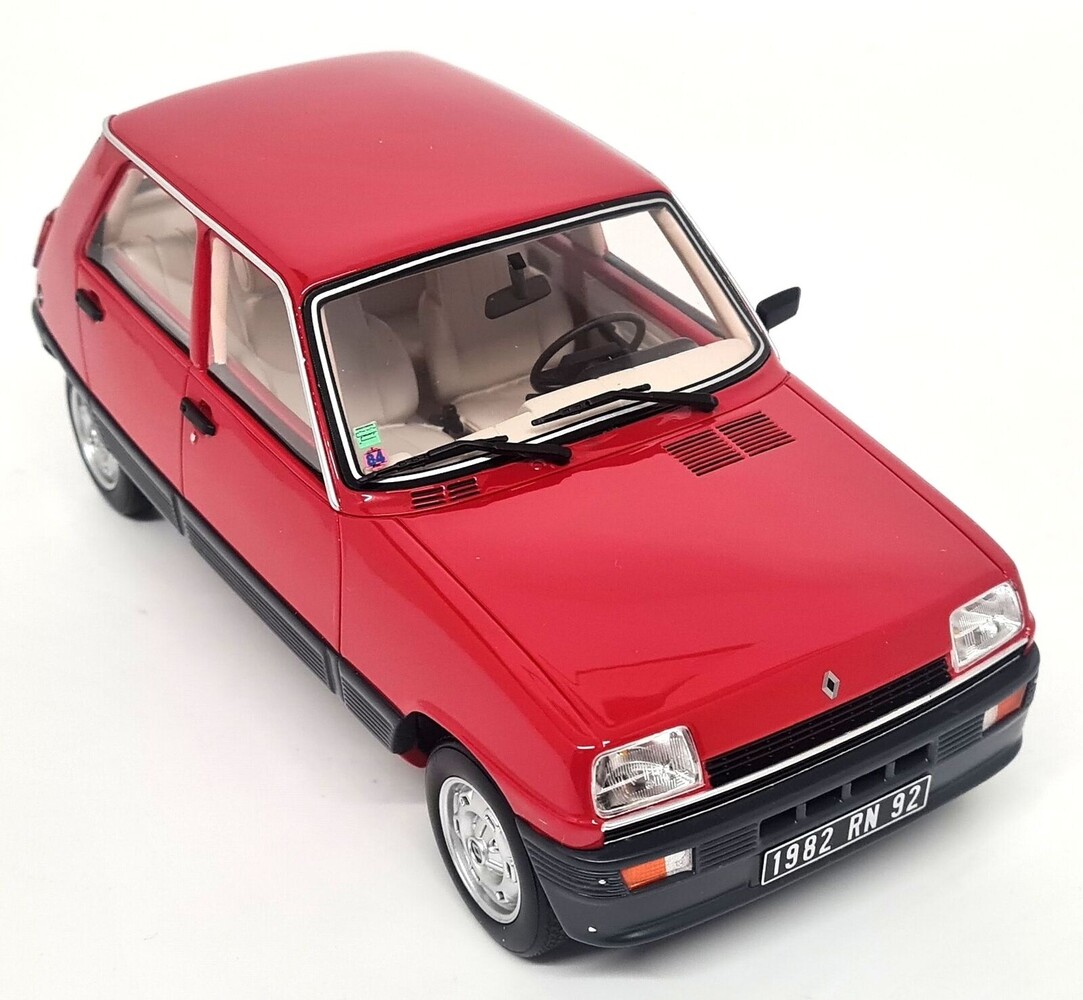 Renault Renault 5 GTL (5 Doors) 1984 - 1:18 - Otto Mobile Models Renault Renault 5 GTL (5 Doors) 1984 - 1:18 - Otto Mobile Models