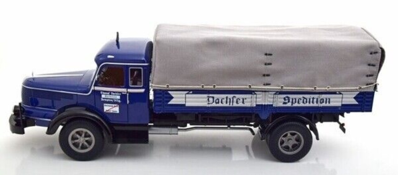 Krupp Krupp Titan SWL 80 Rigid Platform Truck 4x2 + Cover 1950 - 1:18 - Road Kings Krupp Krupp Titan SWL 80 Rigid Platform Truck 4x2 + Cover 1950 - 1:18 - Road Kings