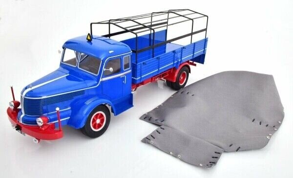 Krupp Krupp Titan SWL 80 Rigid Platform Truck 4x2 + Cover 1950 - 1:18 - Road Kings Krupp Krupp Titan SWL 80 Rigid Platform Truck 4x2 + Cover 1950 - 1:18 - Road Kings