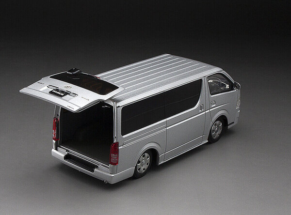 Toyota Toyota H2000 Hiace Van Super GL - 1:24 - Sun Star Toyota Toyota H2000 Hiace Van Super GL - 1:24 - Sun Star