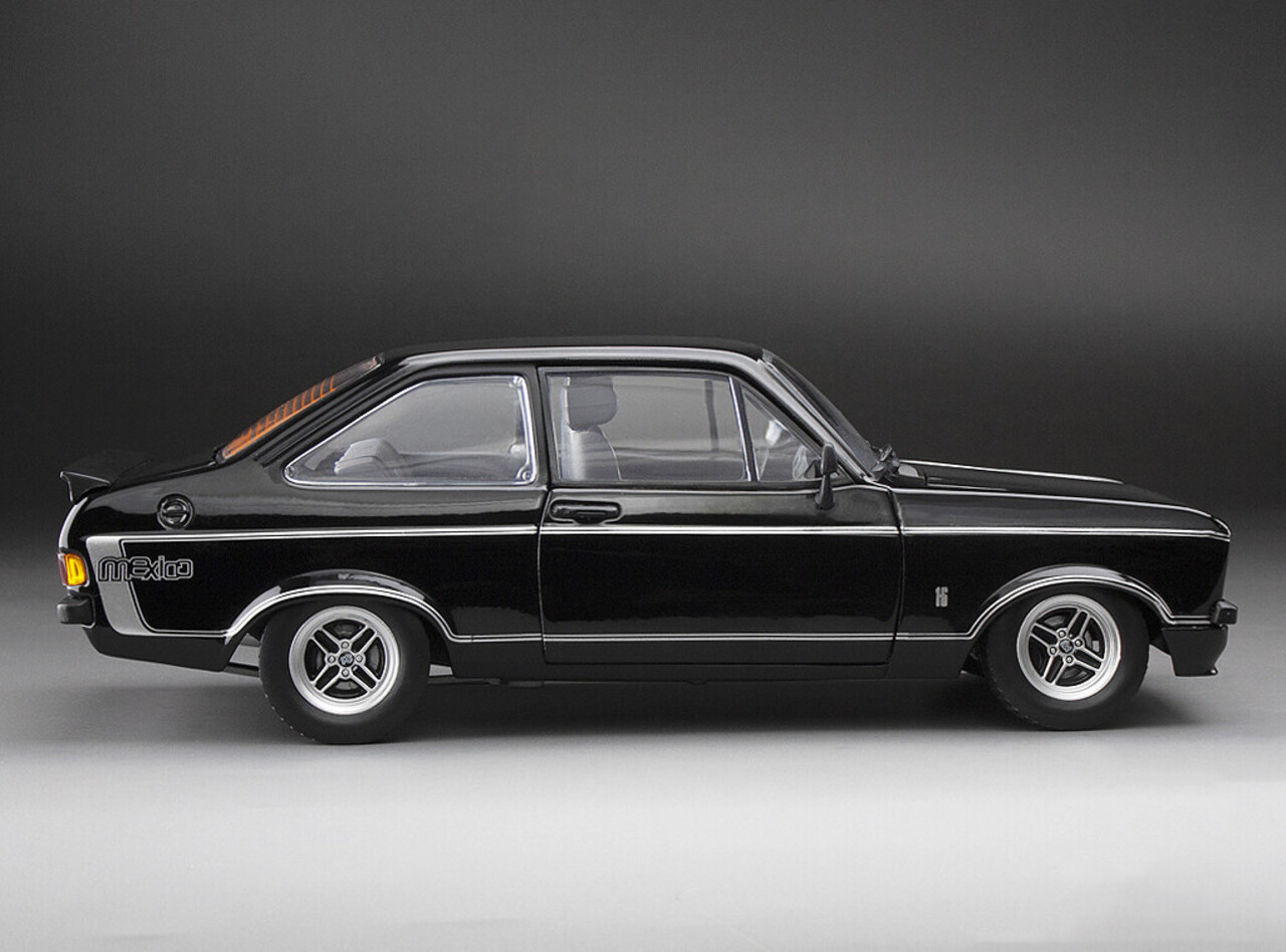 Ford Ford Escort MKII RS (RHD) Mexico 1976 - 1:18 - Sun Star Ford Ford Escort MKII RS (RHD) Mexico 1976 - 1:18 - Sun Star