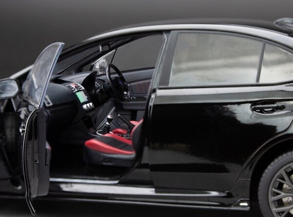 Ford Ford Escort MKII RS (RHD) Mexico 1976 - 1:18 - Sun Star Ford Ford Escort MKII RS (RHD) Mexico 1976 - 1:18 - Sun Star