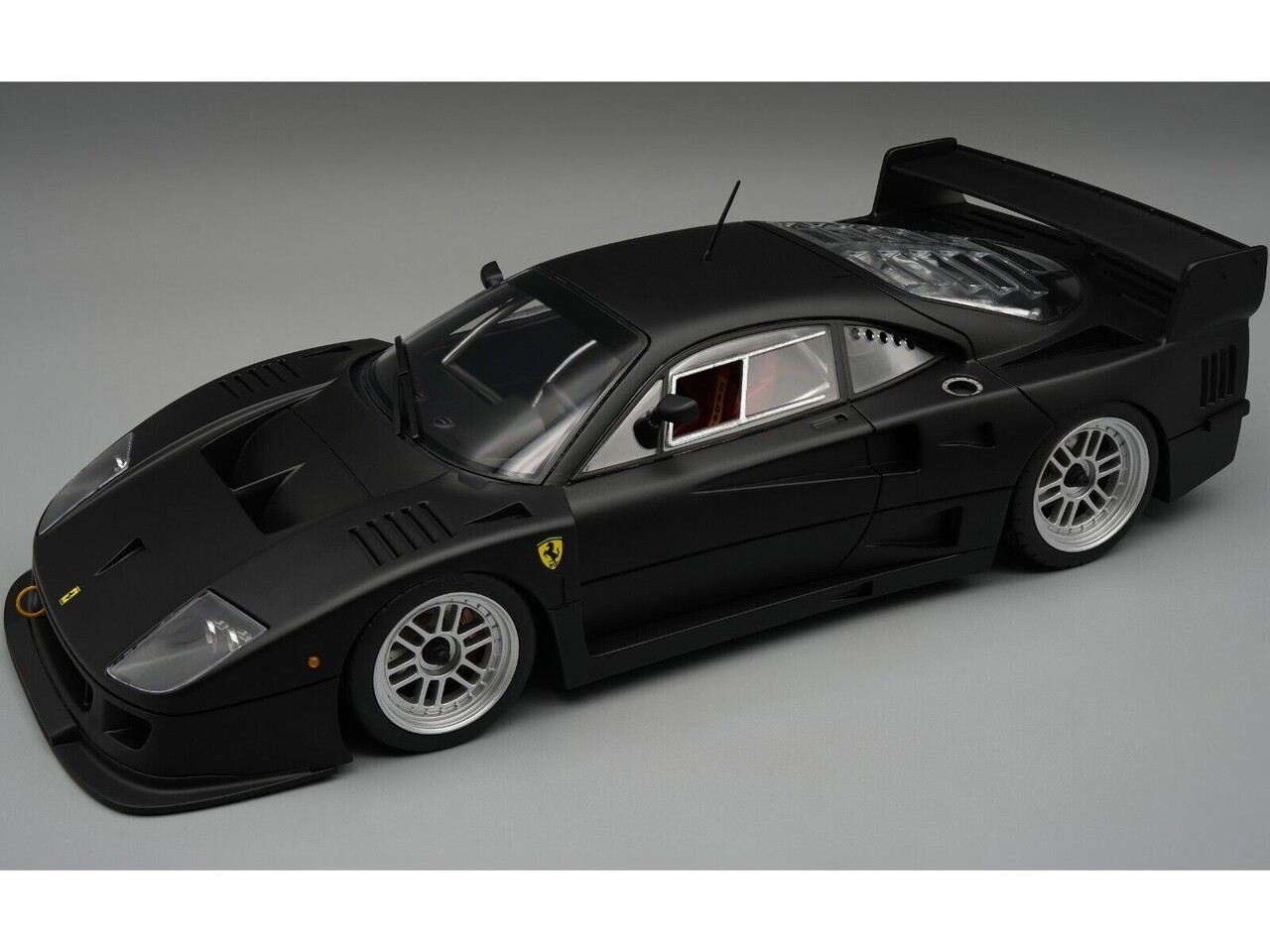 Ferrari Ferrari F40 LM Press Version 1996 - 1:18 - Tecnomodel Mythos