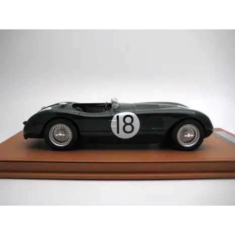 Jaguar Jaguar C-Type #18 Winner 24H Le Mans 1953 - 1:18 - Tecnomodel Mythos Jaguar Jaguar C-Type #18 Winner 24H Le Mans 1953 - 1:18 - Tecnomodel Mythos