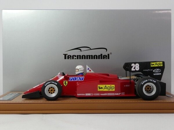 Formule 1 Ferrari 126 C4-M2 #28 GP Europe 1984 + Driver - 1:18 - Tecnomodel Mythos