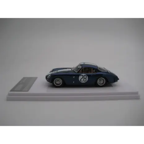 Ferrari Ferrari 250 GT Experimental 3.0L V12 Team Bear #28 12H Sebring 1962 - 1:43 - Tecnomodel Mythos Ferrari Ferrari 250 GT Experimental 3.0L V12 Team Bear #28 12H Sebring 1962 - 1:43 - Tecnomodel Mythos