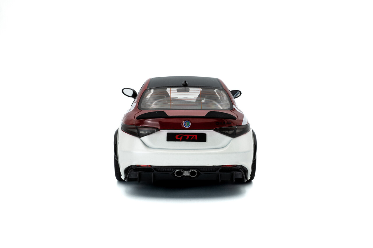 Alfa Romeo Alfa Romeo Giulia GTA 2023 - 1:18 - Solido Alfa Romeo Alfa Romeo Giulia GTA 2023 - 1:18 - Solido