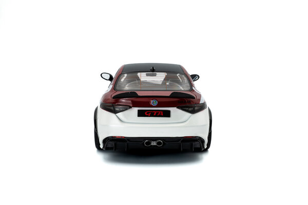 Alfa Romeo Alfa Romeo Giulia GTA 2023 - 1:18 - Solido Alfa Romeo Alfa Romeo Giulia GTA 2023 - 1:18 - Solido