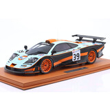 McLaren McLaren F1 GTR 6.0L V12 #39 Team Gulf Davidoff GTC Racing 24H Le Mans 1997 + Showcase - 1:12 - Top Marques Collectibles McLaren McLaren F1 GTR 6.0L V12 #39 Team Gulf Davidoff GTC Racing 24H Le Mans 1997 + Showcase - 1:12 - Top Marques Collectibles