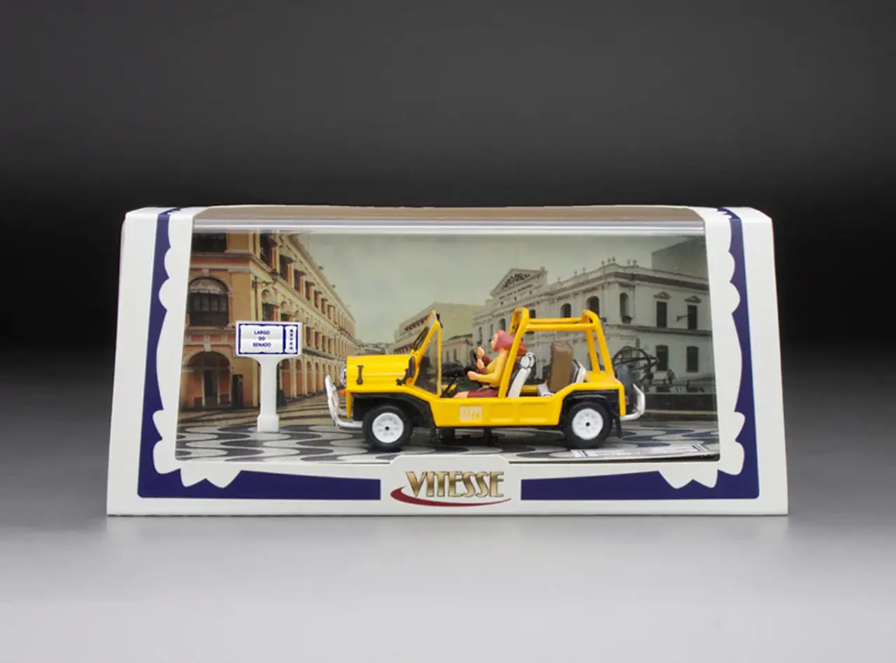 Austin Austin Mini Moke 1968 + 2 Figures + Suitcase + Macau Street Sign - 1:43 - Vitesse Austin Austin Mini Moke 1968 + 2 Figures + Suitcase + Macau Street Sign - 1:43 - Vitesse