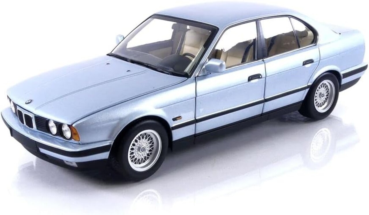 BMW BMW 535i (E34) 1988 - 1:18 - Minichamps