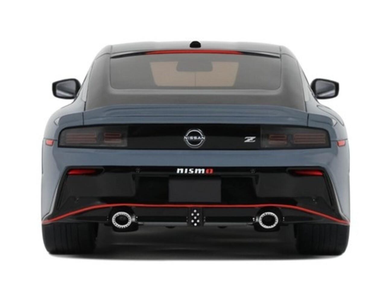 Nissan Nissan Z Nismo (LHD) - 1:18 - GT Spirit Nissan Nissan Z Nismo (LHD) - 1:18 - GT Spirit