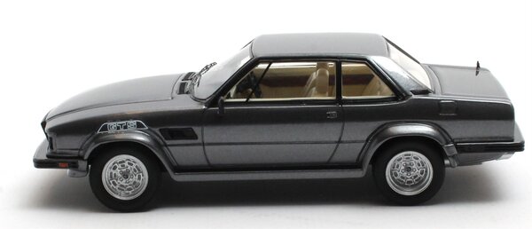 De Tomaso De Tomaso Longchamp GTS/E 1988 - 1:43 - Matrix Scale Models De Tomaso De Tomaso Longchamp GTS/E 1988 - 1:43 - Matrix Scale Models