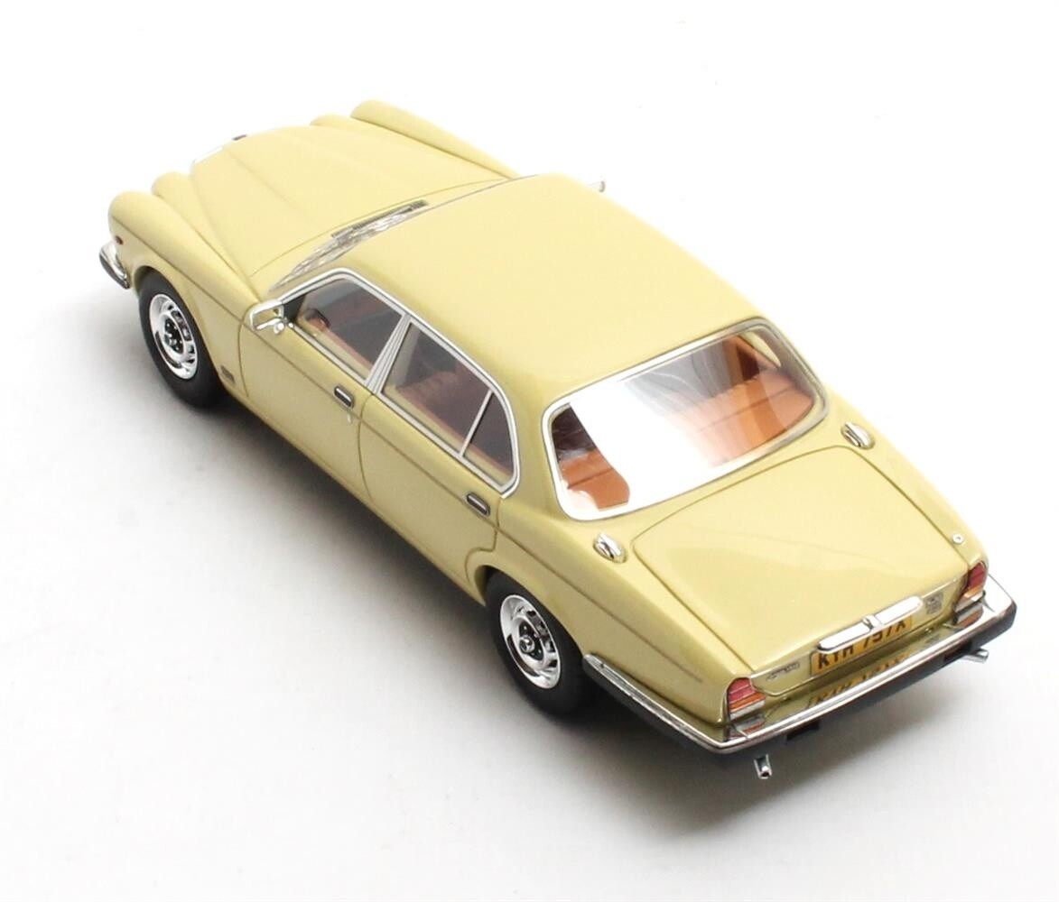 Jaguar Jaguar XJ6 SIII 4.2 1979-1985 - 1:43 - Matrix Scale Models Jaguar Jaguar XJ6 SIII 4.2 1979-1985 - 1:43 - Matrix Scale Models