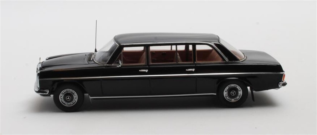 Mercedes-Benz Mercedes-Benz (V114) Pullman 1969 - 1:43 - Matrix Scale Models Mercedes-Benz Mercedes-Benz (V114) Pullman 1969 - 1:43 - Matrix Scale Models