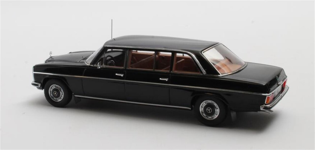 Mercedes-Benz Mercedes-Benz (V114) Pullman 1969 - 1:43 - Matrix Scale Models Mercedes-Benz Mercedes-Benz (V114) Pullman 1969 - 1:43 - Matrix Scale Models