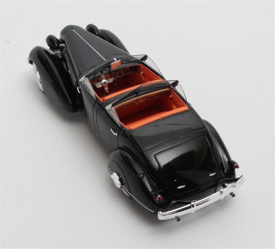 Cadillac Cadillac V16 Dual Cowl Sport Phaeton Cabriolet Closed 1937 - 1:43 - Matrix Scale Models Cadillac Cadillac V16 Dual Cowl Sport Phaeton Cabriolet Closed 1937 - 1:43 - Matrix Scale Models