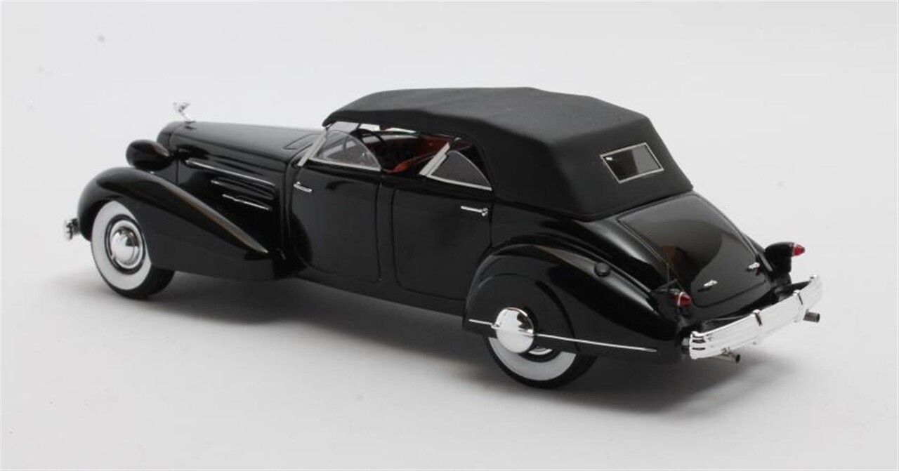 Cadillac Cadillac V16 Dual Cowl Sport Phaeton Cabriolet Closed 1937 - 1:43 - Matrix Scale Models Cadillac Cadillac V16 Dual Cowl Sport Phaeton Cabriolet Closed 1937 - 1:43 - Matrix Scale Models
