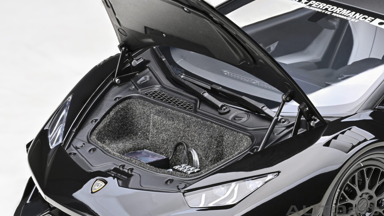 Lamborghini Lamborghini Huracán GT LB-Silhouette Works - 1:18 - AUTOart Lamborghini Lamborghini Huracán GT LB-Silhouette Works - 1:18 - AUTOart