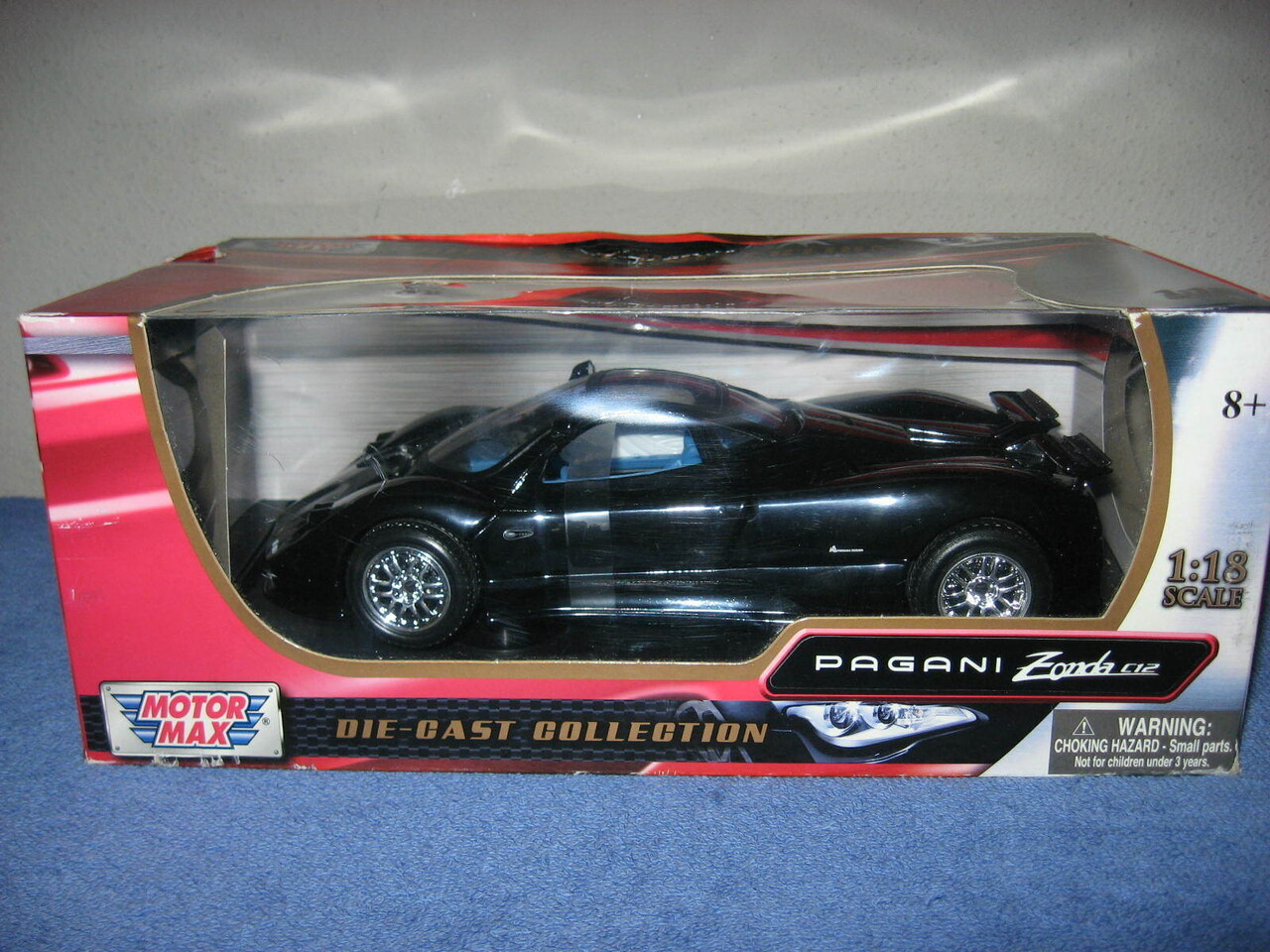 Pagani Pagani Zonda C12 2004 - 1:18 - Motor Max Pagani Pagani Zonda C12 2004 - 1:18 - Motor Max