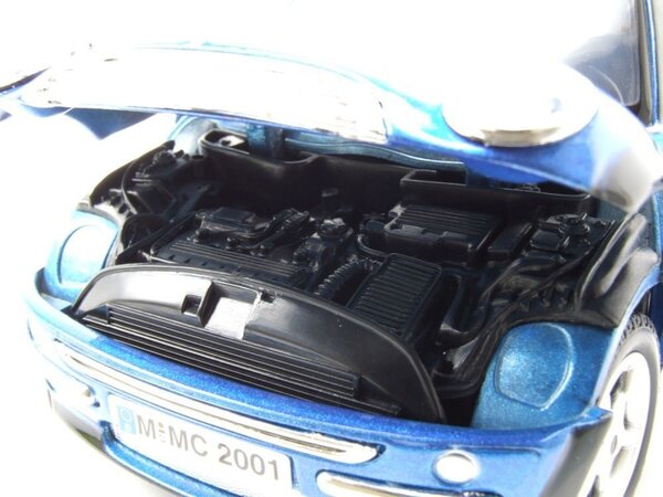 Morris Mini Cooper 2001  - 1:18 - Motor Max