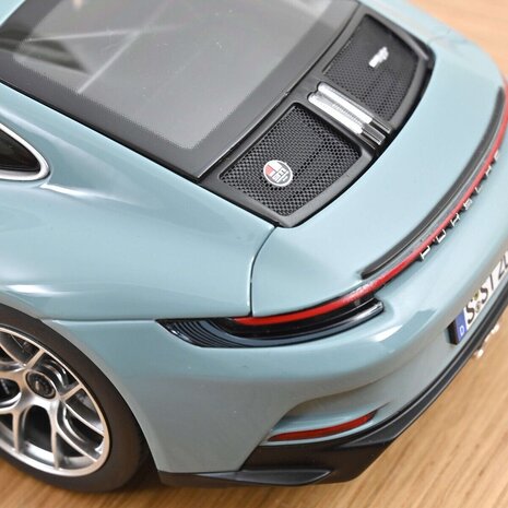 Porsche Porsche 911 S/T 2023 - 1:18 - Norev Porsche Porsche 911 S/T 2023 - 1:18 - Norev