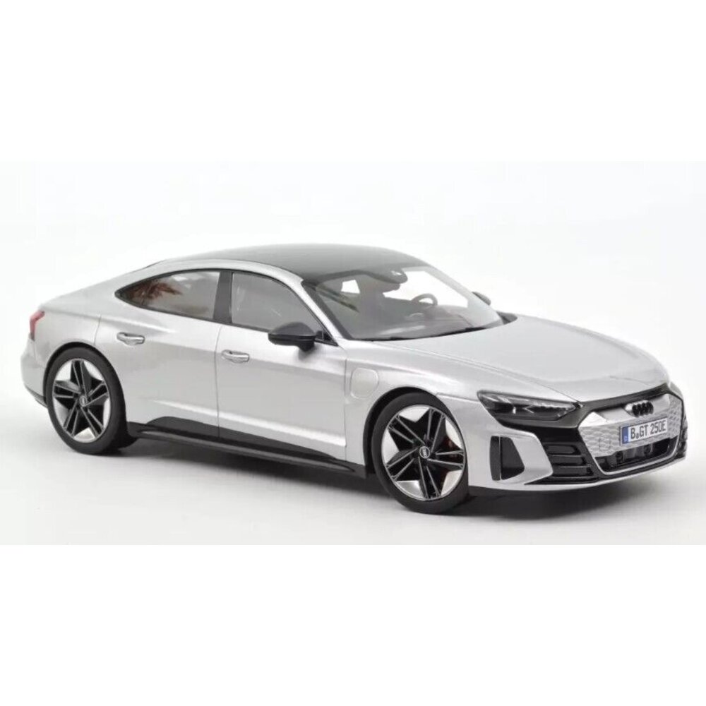 Audi RS e-tron GT 2021 - 1:18 - Norev - HMKT