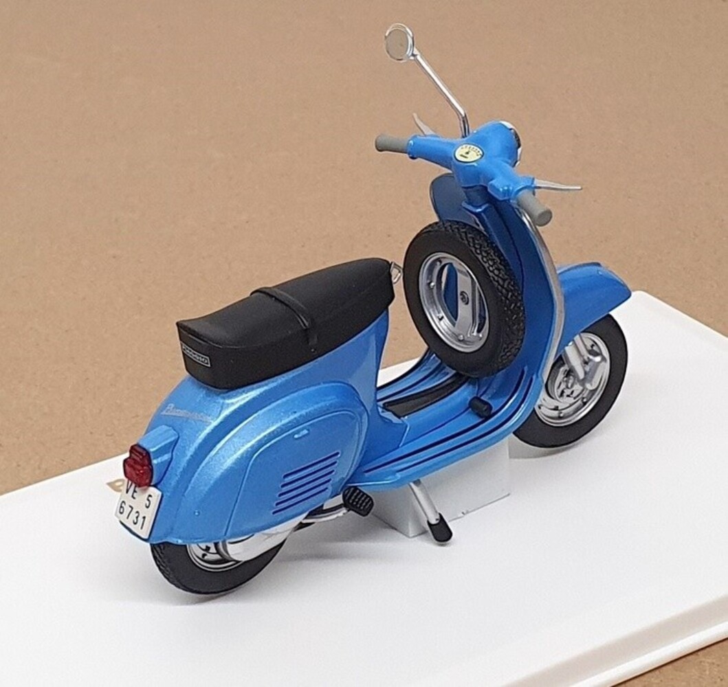 Vespa Vespa 125 Primavera 1968 - 1:18 - Norev Vespa Vespa 125 Primavera 1968 - 1:18 - Norev