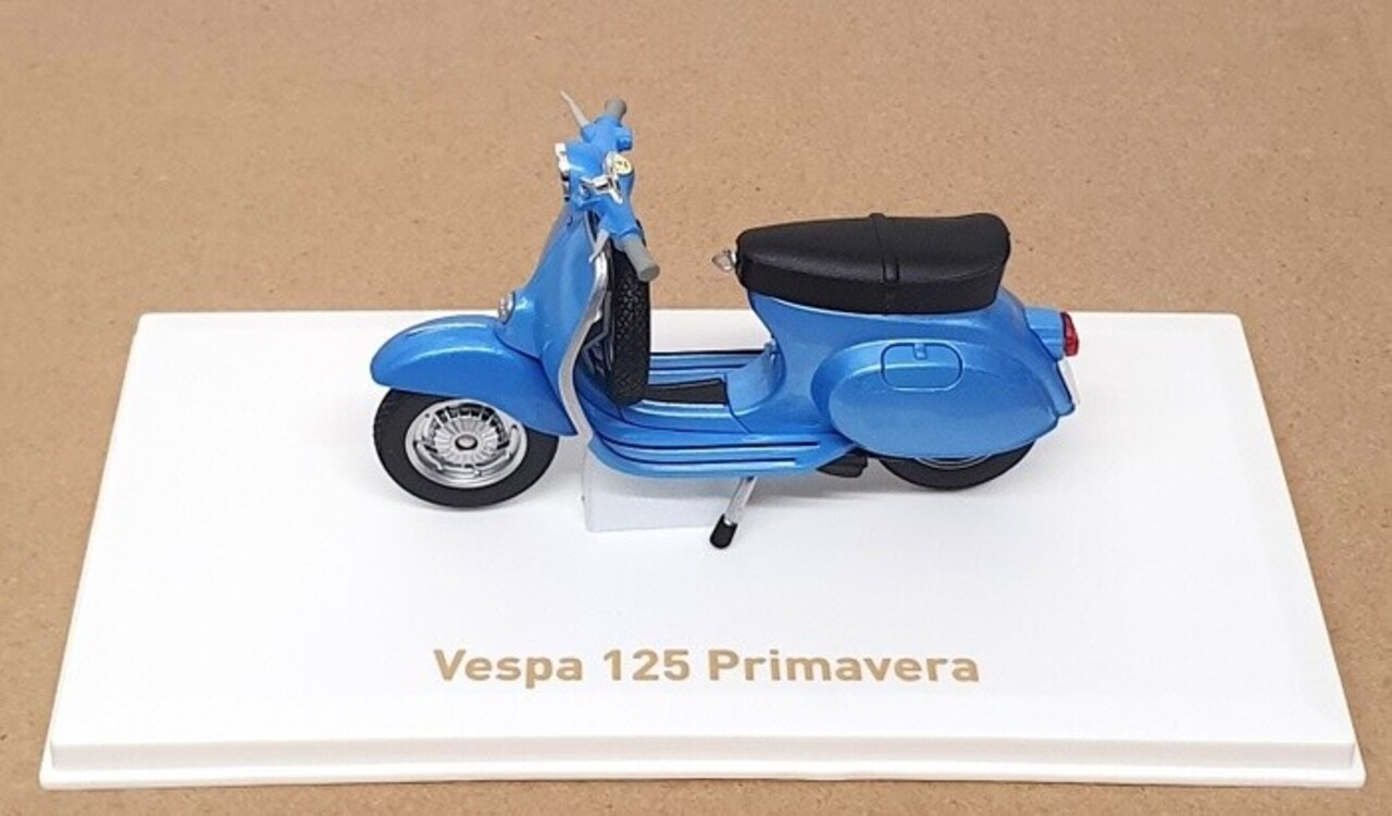 Vespa Vespa 125 Primavera 1968 - 1:18 - Norev Vespa Vespa 125 Primavera 1968 - 1:18 - Norev