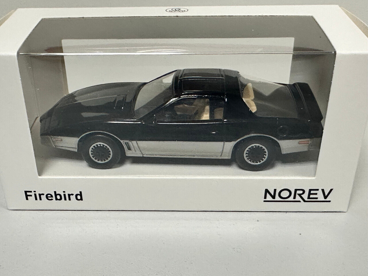 Pontiac Pontiac Firebird 'Supercar-Karr' 1982 - 1:43 - Norev