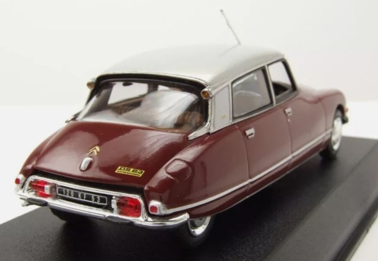 Citroen Citroen DS 23 Pallas 1972 - 1:43 - Norev Citroen Citroen DS 23 Pallas 1972 - 1:43 - Norev