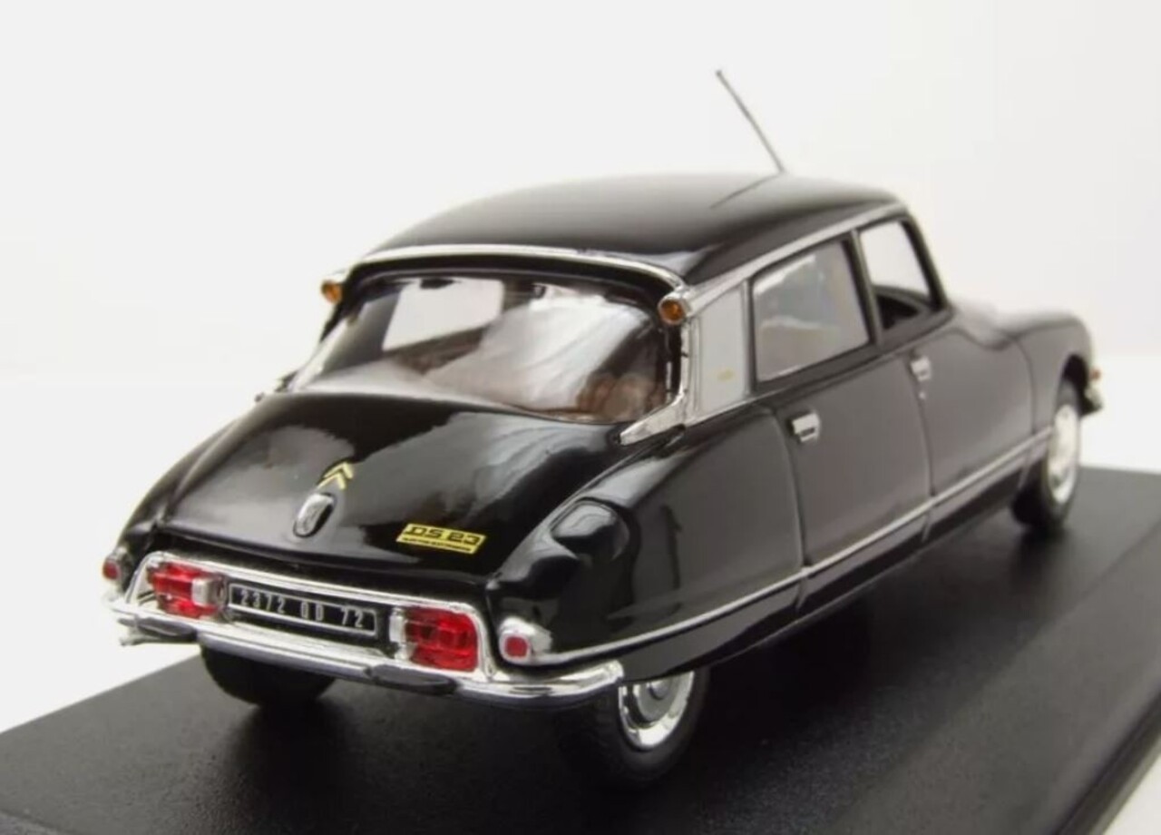 Citroen Citroen DS 23 Pallas 1972 - 1:43 - Norev Citroen Citroen DS 23 Pallas 1972 - 1:43 - Norev
