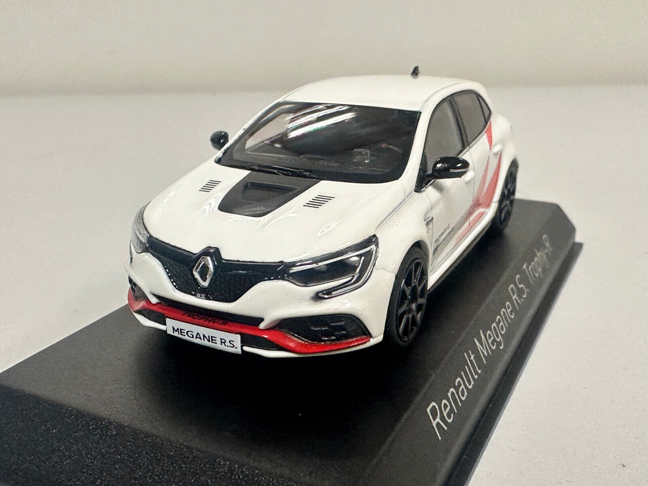 Renault Renault Megane R.S. Trophy-R 2019 Nürburgring Recors Version - 1:43 - Norev