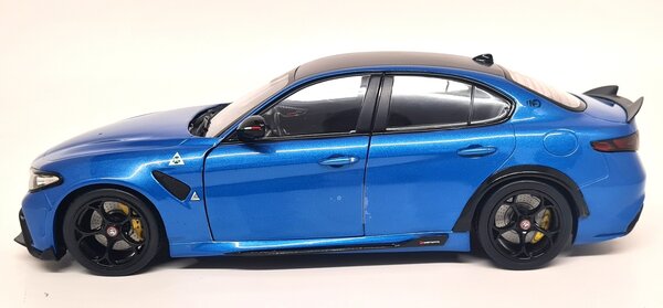 Alfa Romeo Alfa Romeo Giulia GTA 2022 - 1:18 - Solido Alfa Romeo Alfa Romeo Giulia GTA 2022 - 1:18 - Solido