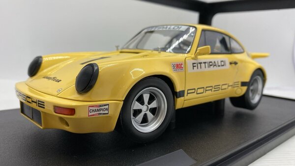 Porsche Porsche 911 Carrera 3.0 RSR #1 IROC Riverside (USA) 1973  - 1:18 - Solido