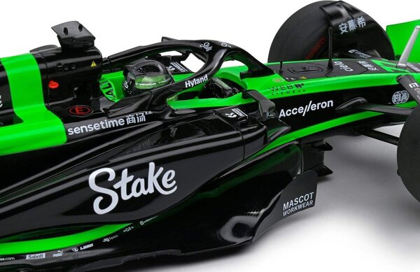 Formule 1 Sauber C44 Team Stake Kick #77 GP Bahrain 2024 - 1:18 - Solido Formule 1 Sauber C44 Team Stake Kick #77 GP Bahrain 2024 - 1:18 - Solido