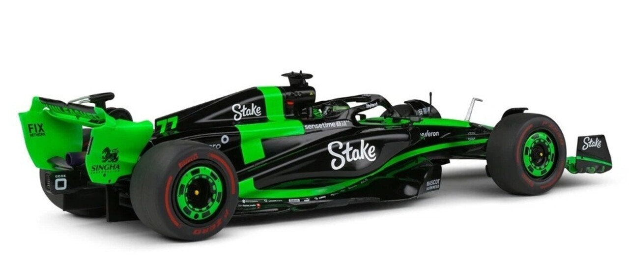 Formule 1 Sauber C44 Team Stake Kick #77 GP Bahrain 2024 - 1:18 - Solido Formule 1 Sauber C44 Team Stake Kick #77 GP Bahrain 2024 - 1:18 - Solido