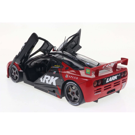 McLaren McLaren F1 GTR #60 Team LARK (Japan Grand Touring Car Championship) Season 1996 - 1:18 - Solido