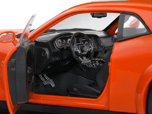 Dodge Dodge Challenger R/T Scat Pack Widebody Hazzard Tribute 2023 - 1:18 - Solido Dodge Dodge Challenger R/T Scat Pack Widebody Hazzard Tribute 2023 - 1:18 - Solido