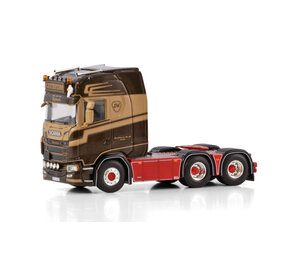 Scania Scania S Highline CS20H 6x2 Tag Axle 'Gustavsson' - 1:50 - WSI Models Scania Scania S Highline CS20H 6x2 Tag Axle 'Gustavsson' - 1:50 - WSI Models