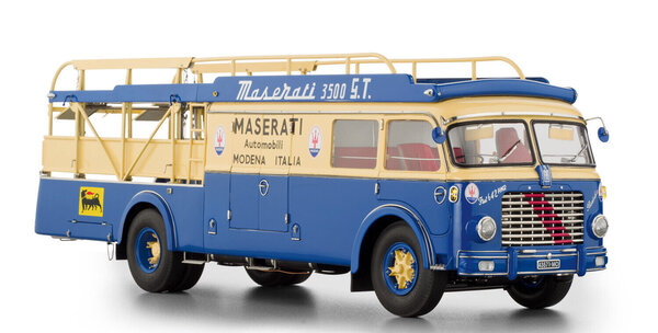 Fiat Fiat 642RN2 Truck Bartoletti Maserati Car Transporter 1957 - 1:18 - CMC