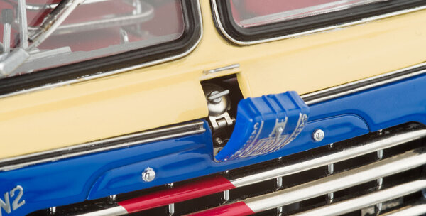 Fiat Fiat 642RN2 Truck Bartoletti Maserati Car Transporter 1957 - 1:18 - CMC