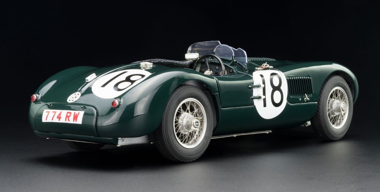 Jaguar Jaguar C-Type #18 Winner 24H Le Mans 1953 - 1:18 - CMC Jaguar Jaguar C-Type #18 Winner 24H Le Mans 1953 - 1:18 - CMC