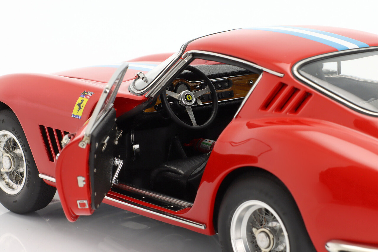 Ferrari Ferrari 275 GTB/C #26 24H Le Mans 1966 - 1:18 - CMC