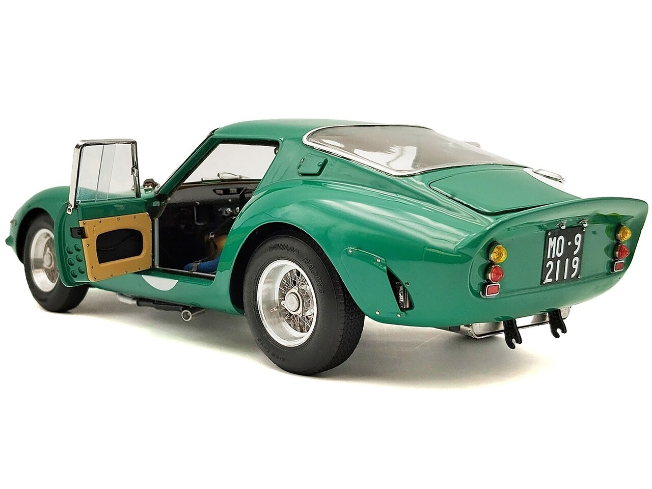 Ferrari Ferrari 250 GTO #44 Silverstone (UK) 1963 - 1:18 - CMC