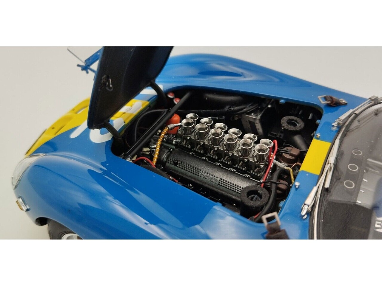 Ferrari Ferrari 250 GTO #112 Targa Florio (Sicily) 1964 - 1:18 - CMC